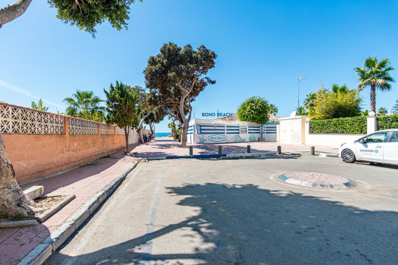 Sun & Sand Beach Apartment Marbella Buitenkant foto