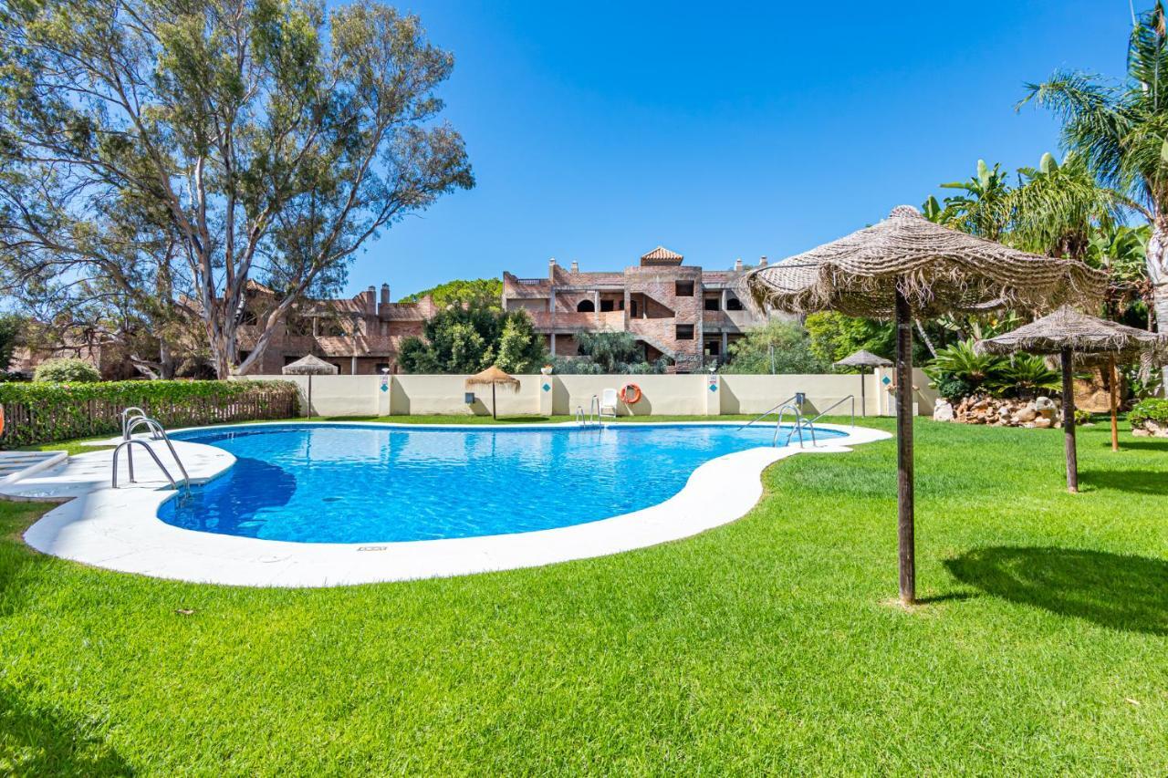 Sun & Sand Beach Apartment Marbella Buitenkant foto