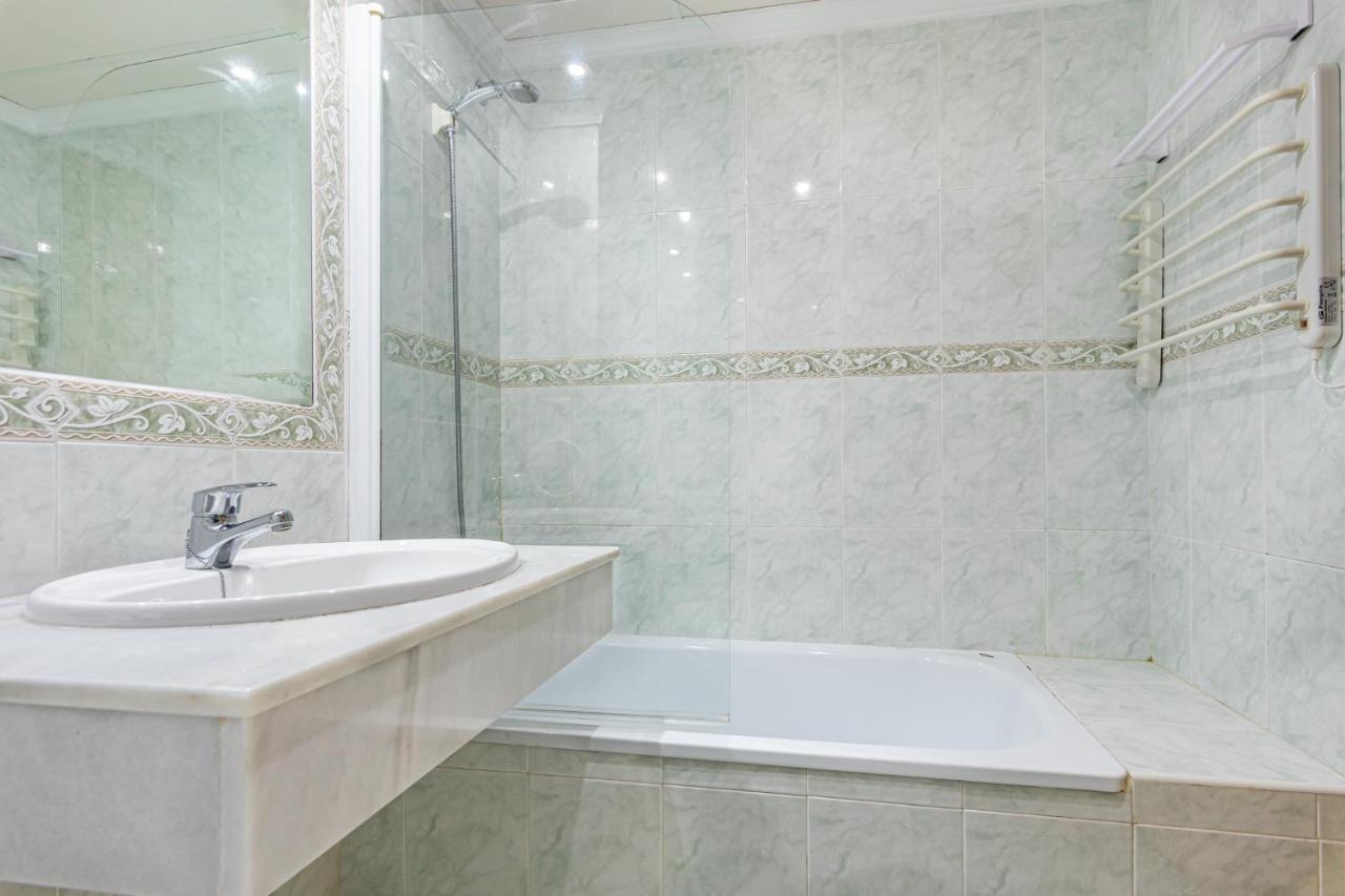 Sun & Sand Beach Apartment Marbella Buitenkant foto